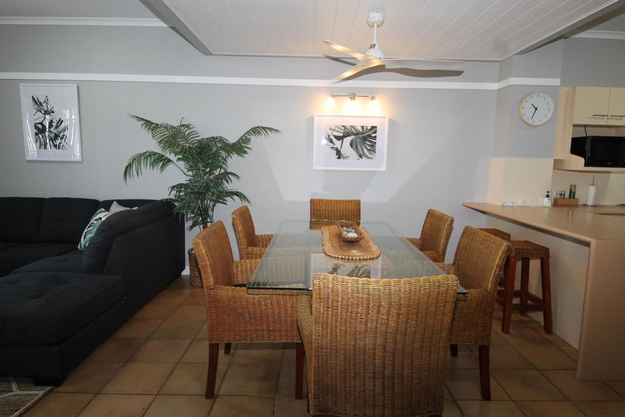 Moreton Island Villas And Apartments Танґалума Номер фото